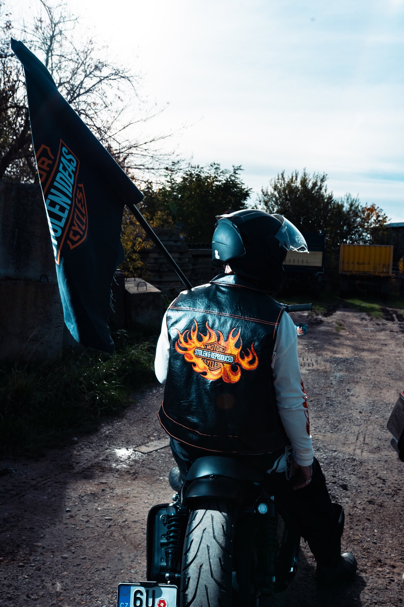 Harley Fake Leather Vest (1of1 - size L)