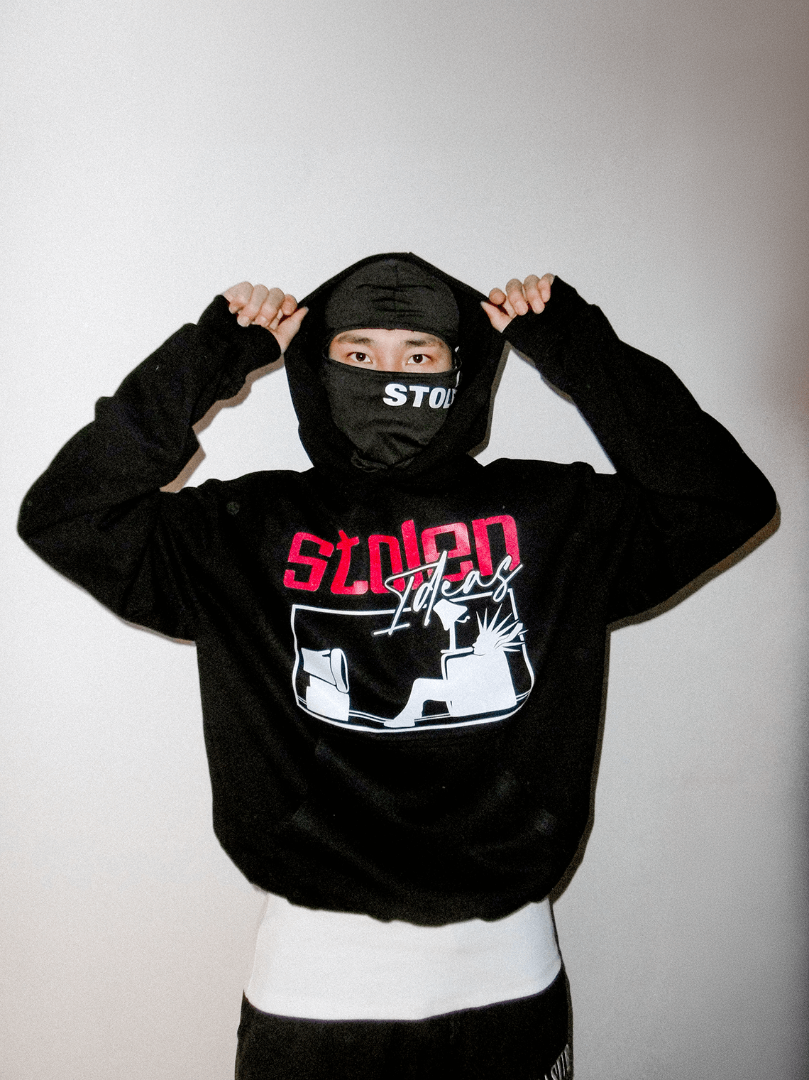 MAXEL OVERSIZED HOODIE (BLACK)